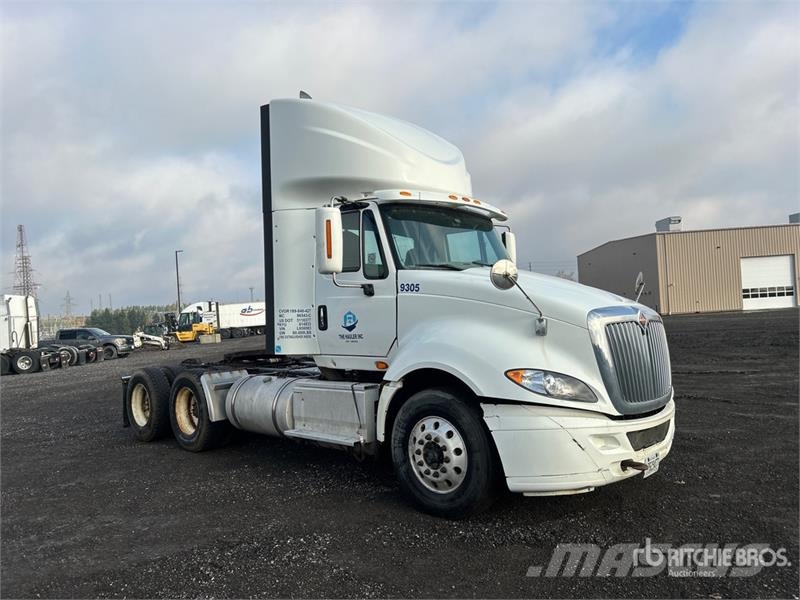 International ProStar+ 6x4 T/A Day Cab Truck Tractor Motrici e Trattori Stradali