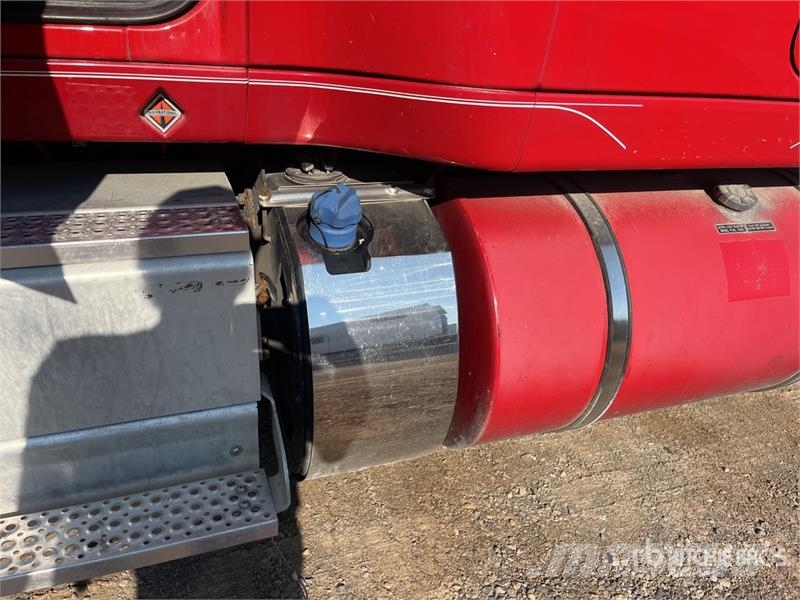 International ProStar 6x4 T/A Sleeper Truck Tractor Trekkvogner