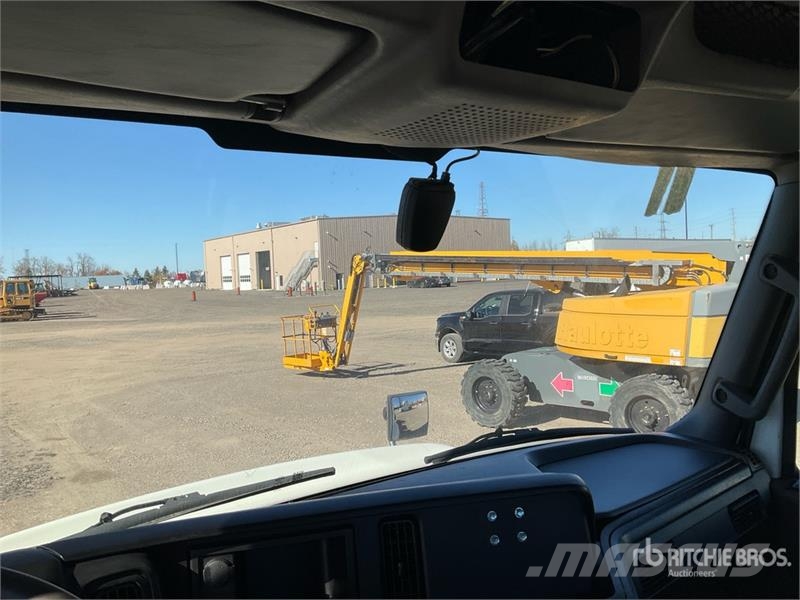 International RH613 4x2 S/A Day Cab Truck Tractor Trækkere