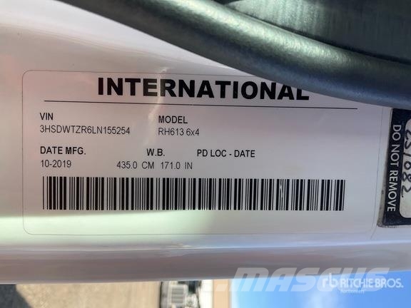 International RH613 6x4 T/A Day Cab Truck Tractor Naudoti vilkikai