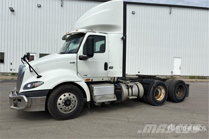International RH613 6x4 T/A Day Cab Truck Tractor Prime Movers