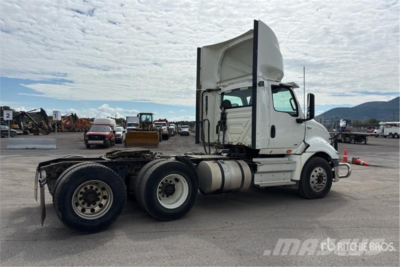 International RH613 6x4 T/A Day Cab Truck Tractor Prime Movers