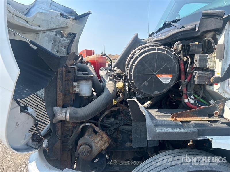 International RH613 6x4 T/A Day Cab Truck Tractor Sattelzugmaschinen