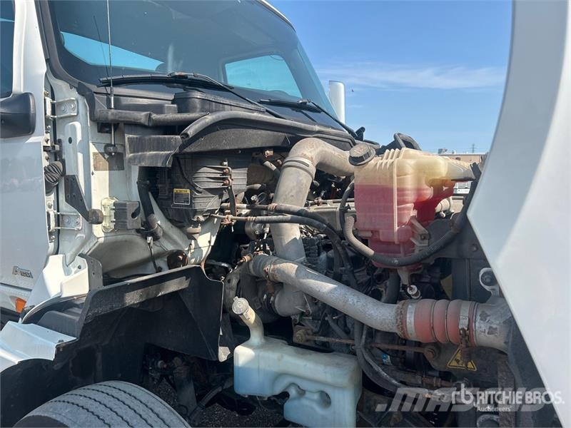 International RH613 6x4 T/A Day Cab Truck Tractor Sattelzugmaschinen