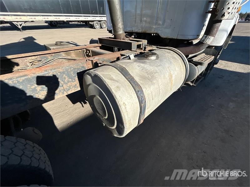 International S Series Tipper trucks
