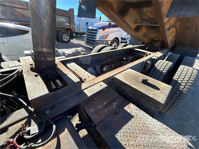 International S Series Tipper trucks