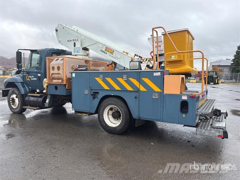 International Terex Hi-Ranger TE403HL 50 ft on International 74 Auto košare