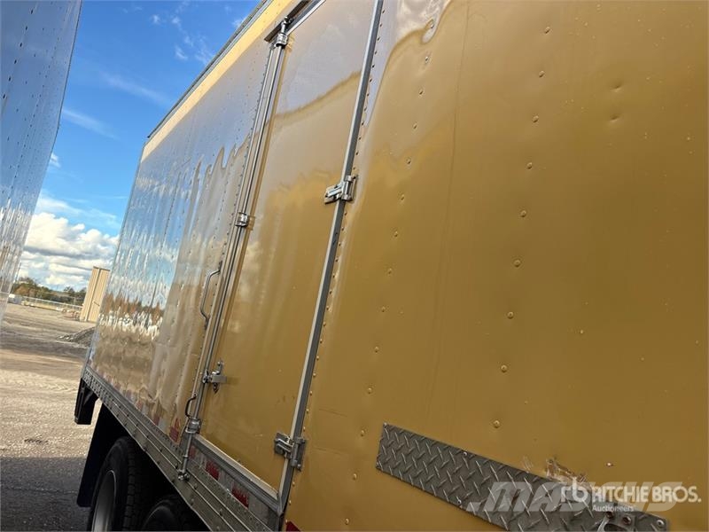 International TranStar 8600 6x4 Refrigerated Truck Φορτηγά Ψυγεία