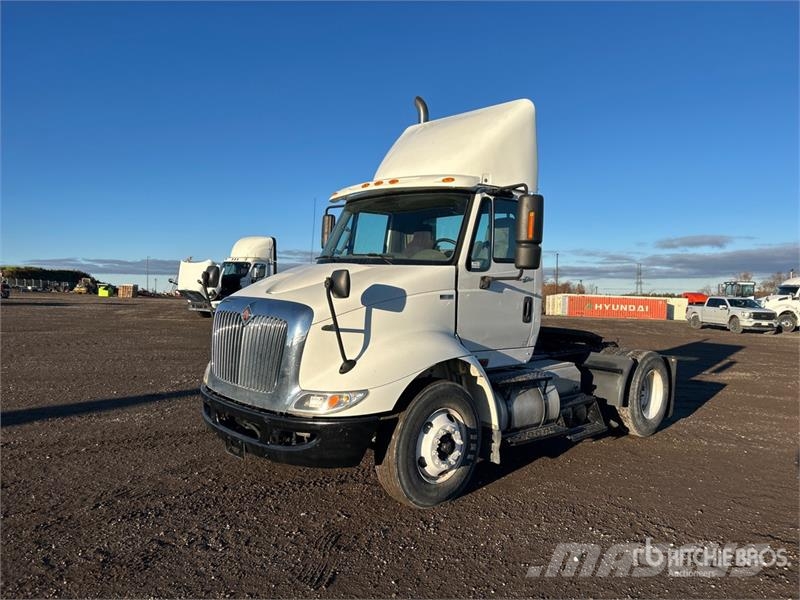 International TranStar 8600 Truck Tractor Units