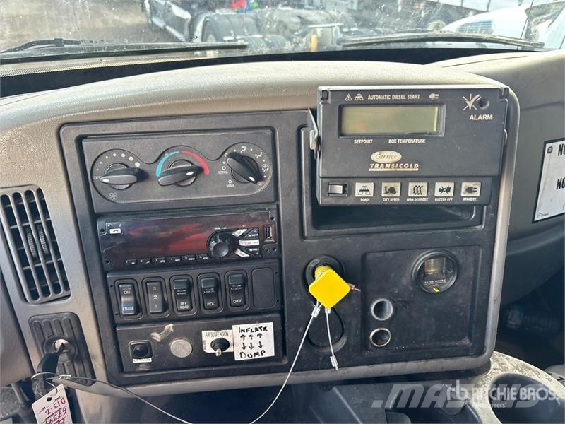 International TranStar 8600 6x4 Refrigerated Truck Φορτηγά Ψυγεία