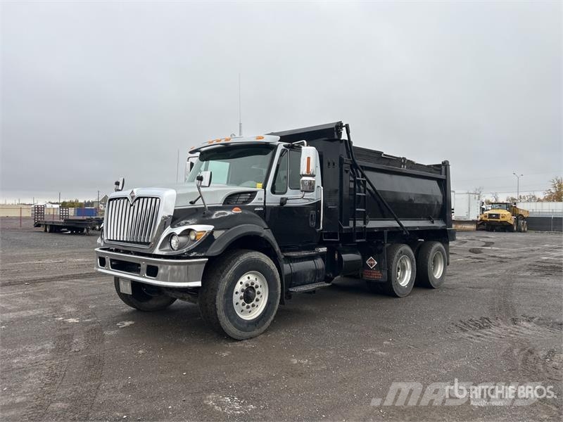 International Workstar 7400 Tipper trucks