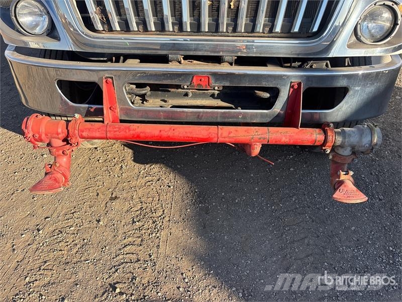 International Workstar 7400 6x4 Water Truck صهاريج مياه