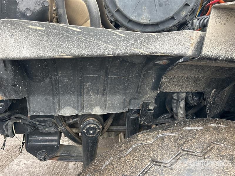 International Workstar 7400 Tipper trucks
