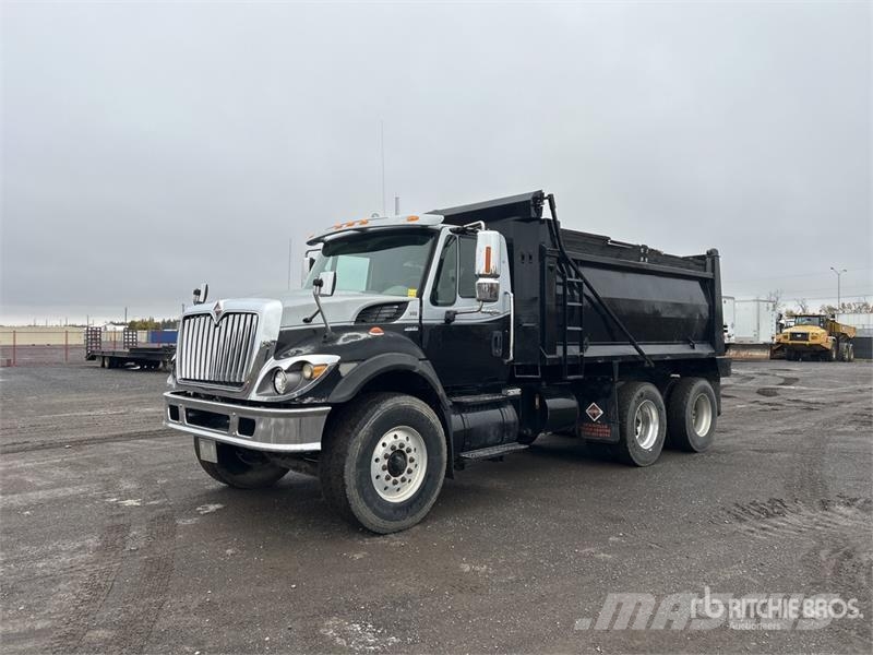 International Workstar 7400 Tipper trucks