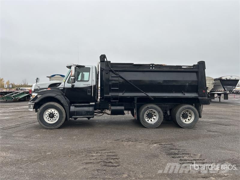 International Workstar 7400 Tipper trucks