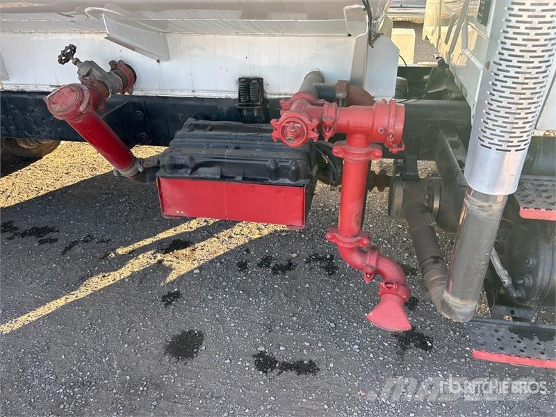 International Workstar 7400 6x4 Water Truck صهاريج مياه