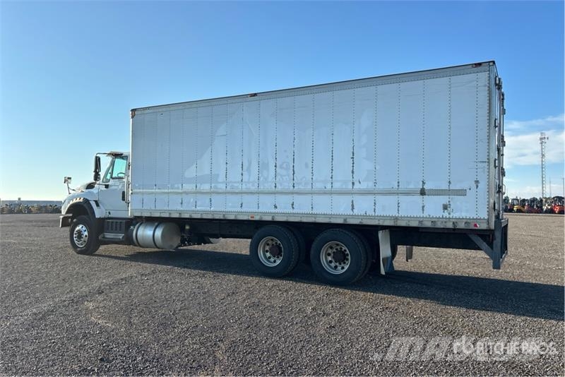 International WorkStar 7600 6x4 Van Truck Box body trucks