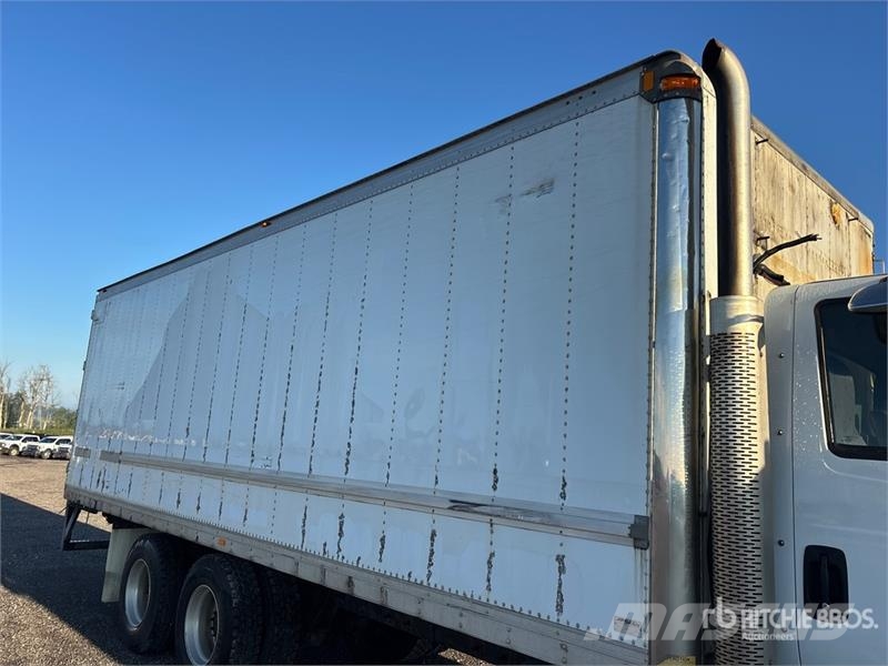 International WorkStar 7600 6x4 Van Truck Box body trucks