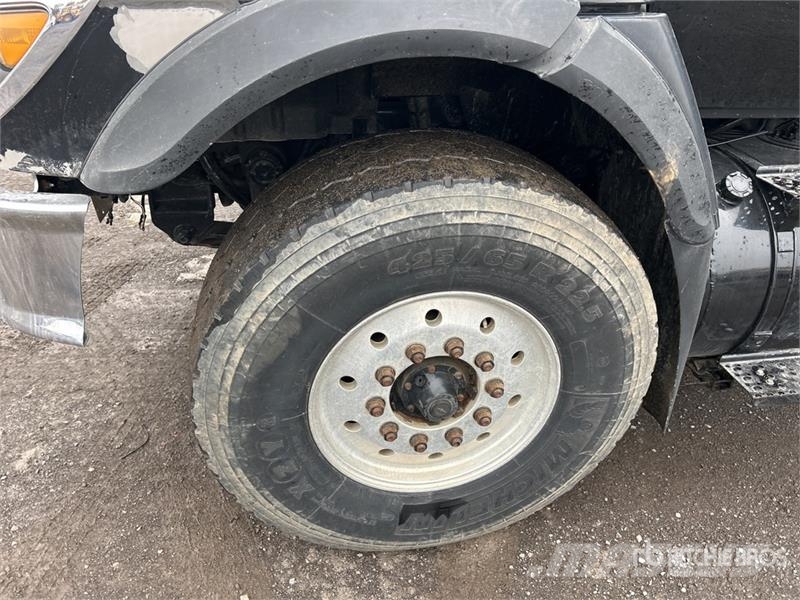 International Workstar 7400 Tipper trucks