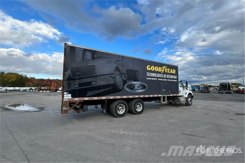 International WorkStar 7400 Bakwagens met gesloten opbouw