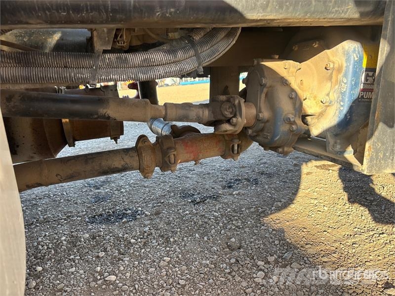 International Workstar 7400 6x4 Water Truck صهاريج مياه