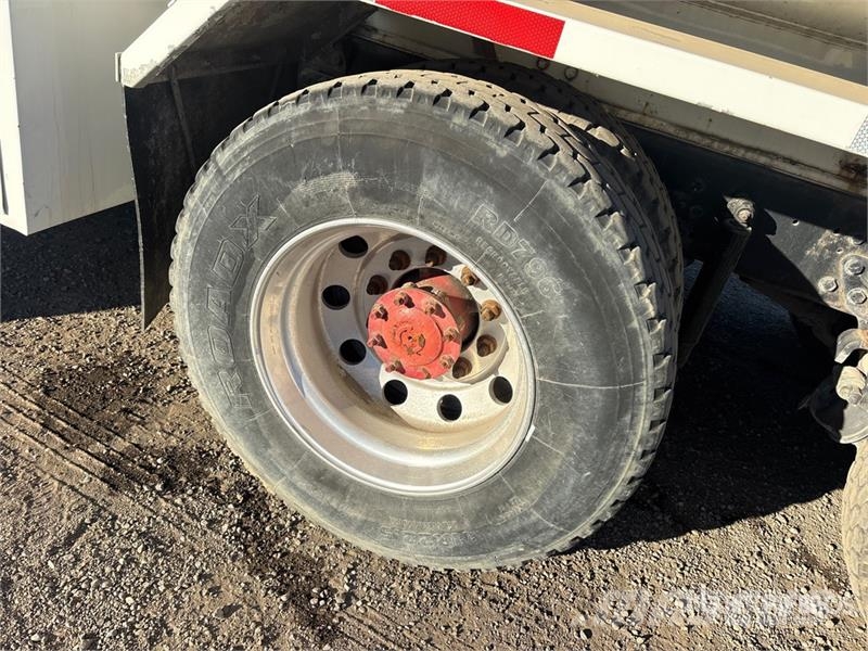 International Workstar 7400 6x4 Water Truck صهاريج مياه