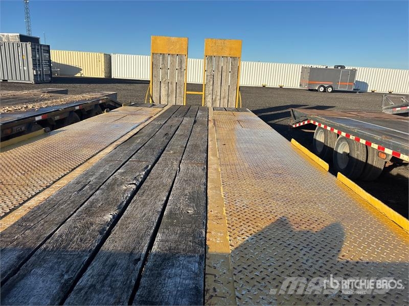 Interstate 28 ft T/A Equipment Trailer 清障车