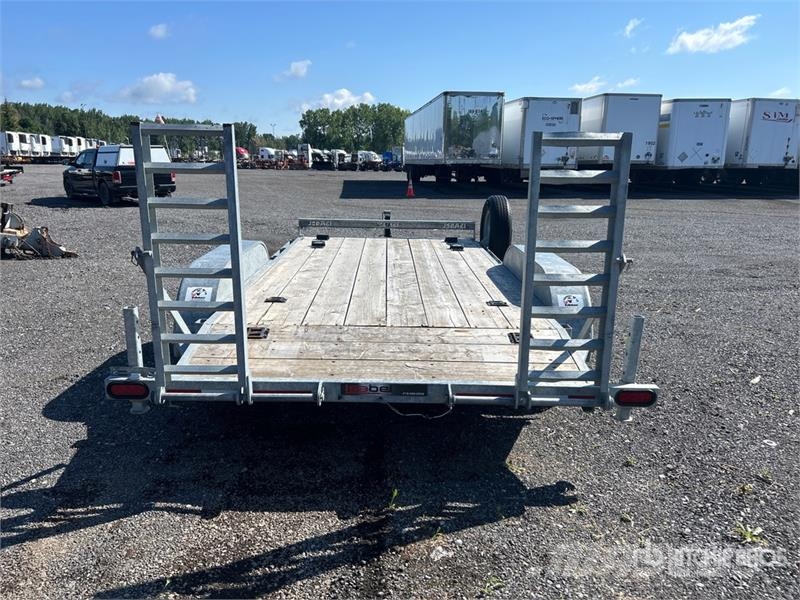 Isabel 81X14T 14 ft T/A Equipment Trailer Remolques para transporte de vehículos