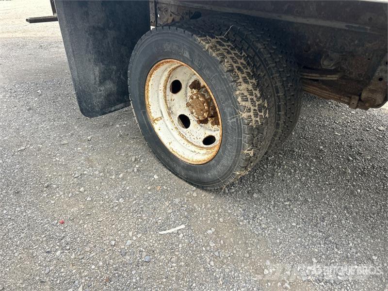 Isuzu NPR Каросерии