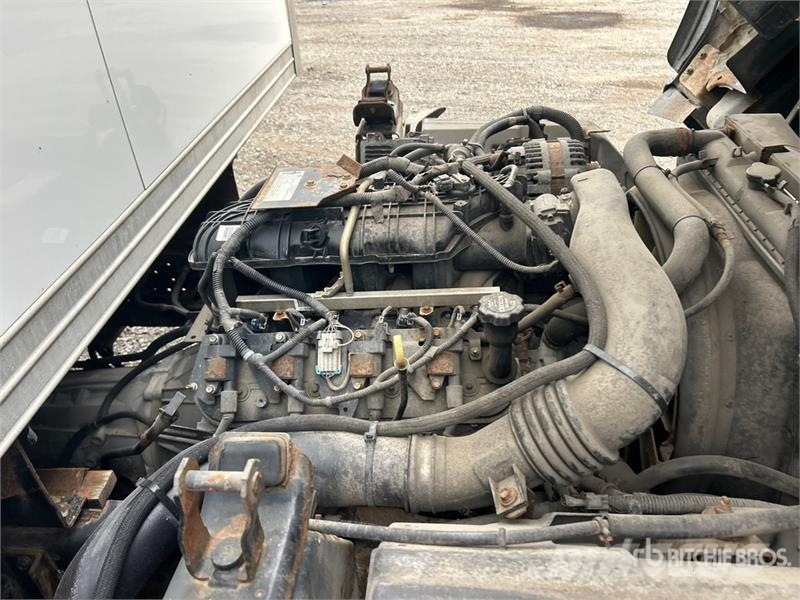 Isuzu NPR Φορτηγά Κόφα