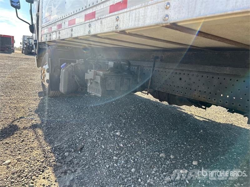 Isuzu NPR Vilkikai šaldytuvai