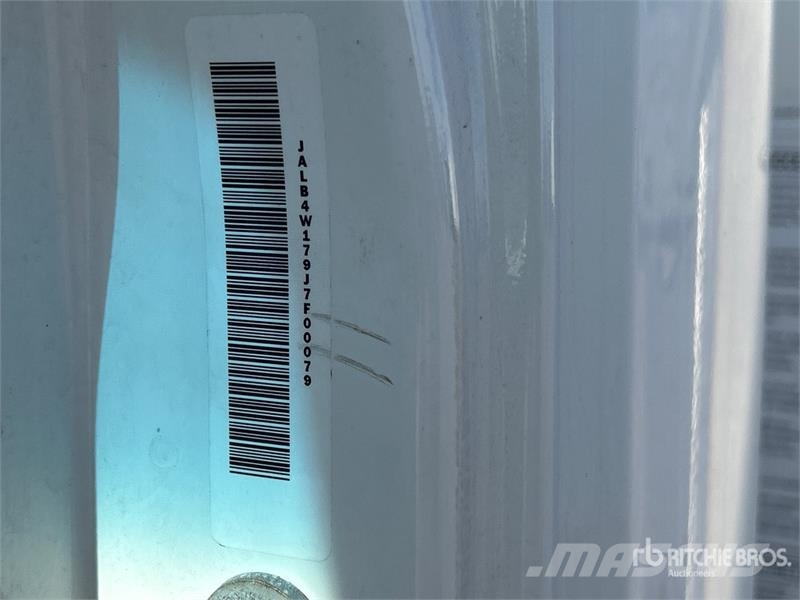 Isuzu NPR Vilkikai šaldytuvai
