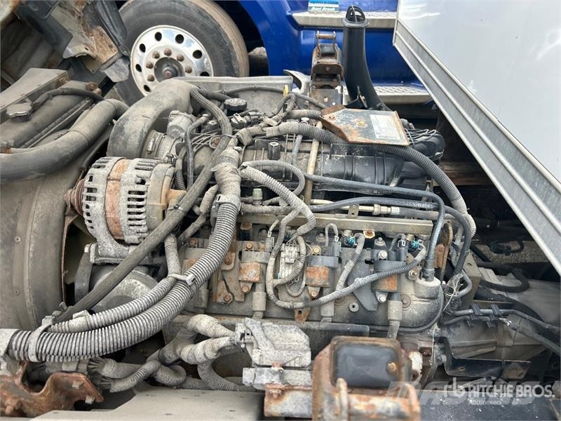 Isuzu NPR Φορτηγά Κόφα