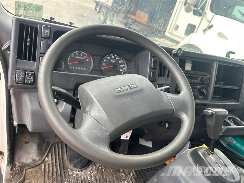 Isuzu NPR Каросерии
