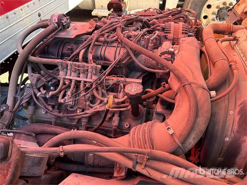 Isuzu NPR Sanduk kamioni