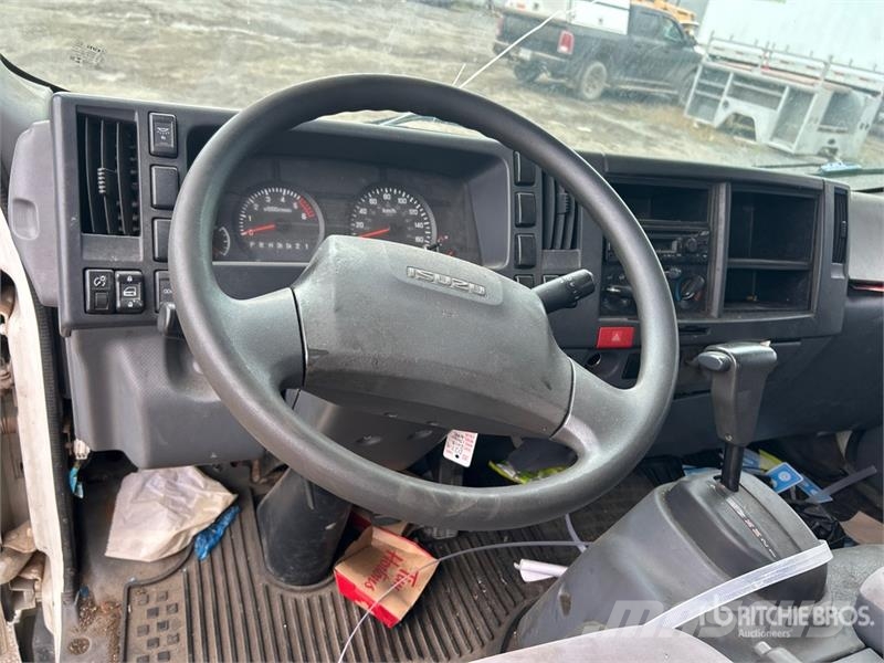 Isuzu NPR Φορτηγά Κόφα