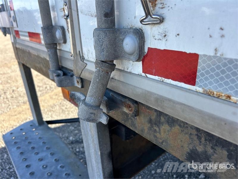 Isuzu NPR Vilkikai šaldytuvai