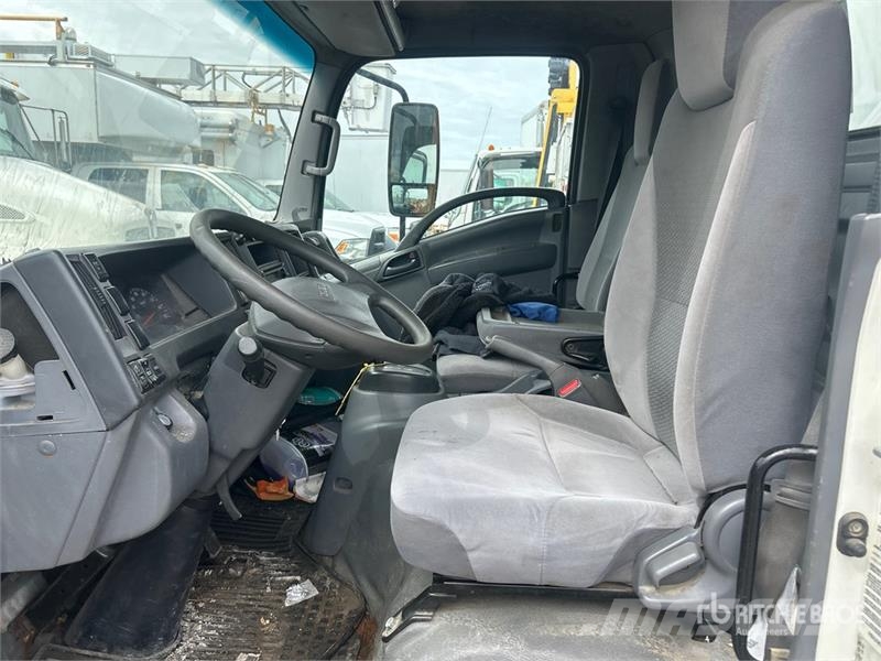 Isuzu NPR Каросерии