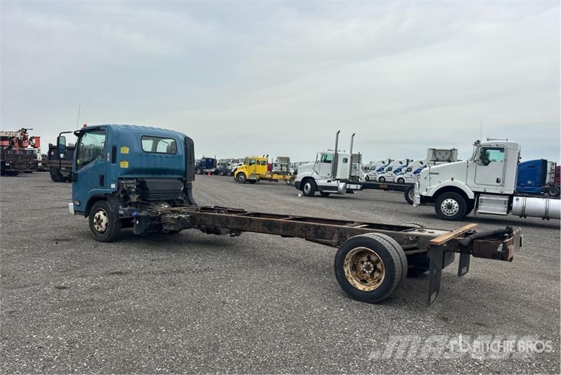Isuzu NPR Cabinas