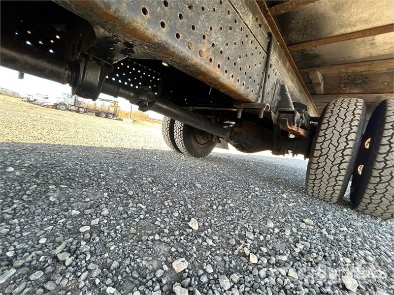 Isuzu NPR Vilkikai šaldytuvai