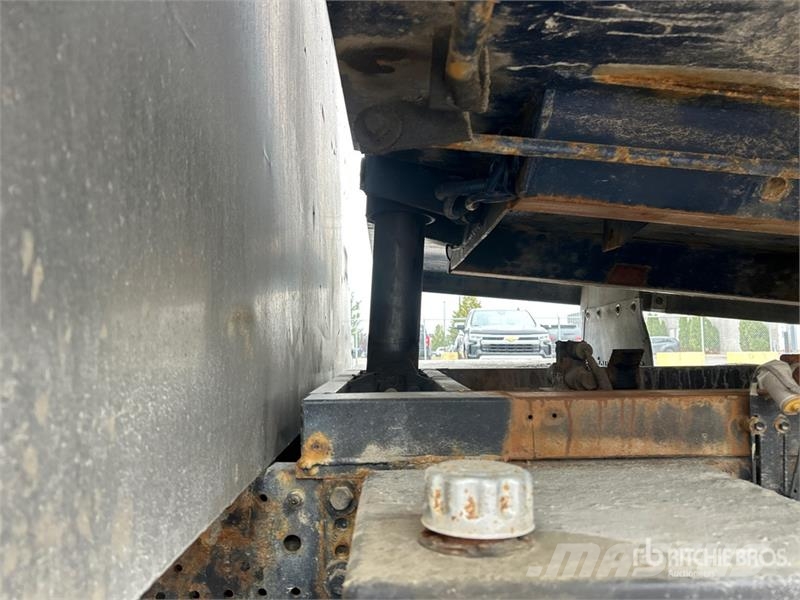 Isuzu NPR 4x2 Chipper Truck Kamioni za piljevinu