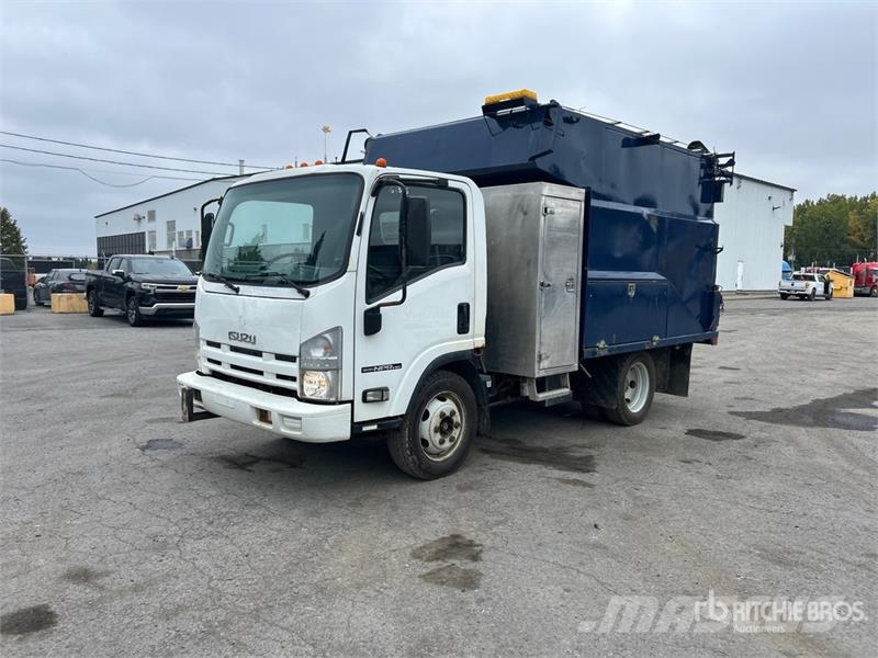 Isuzu NPR 4x2 Chipper Truck Kamioni za piljevinu