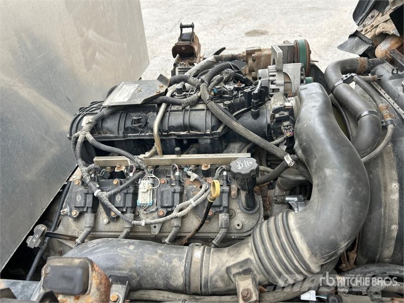 Isuzu NPR 4x2 Chipper Truck Kamioni za piljevinu