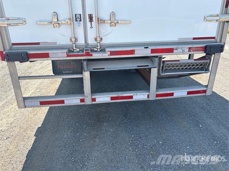 Isuzu NPR EFI 4x2 Van Truck 탑차 트럭