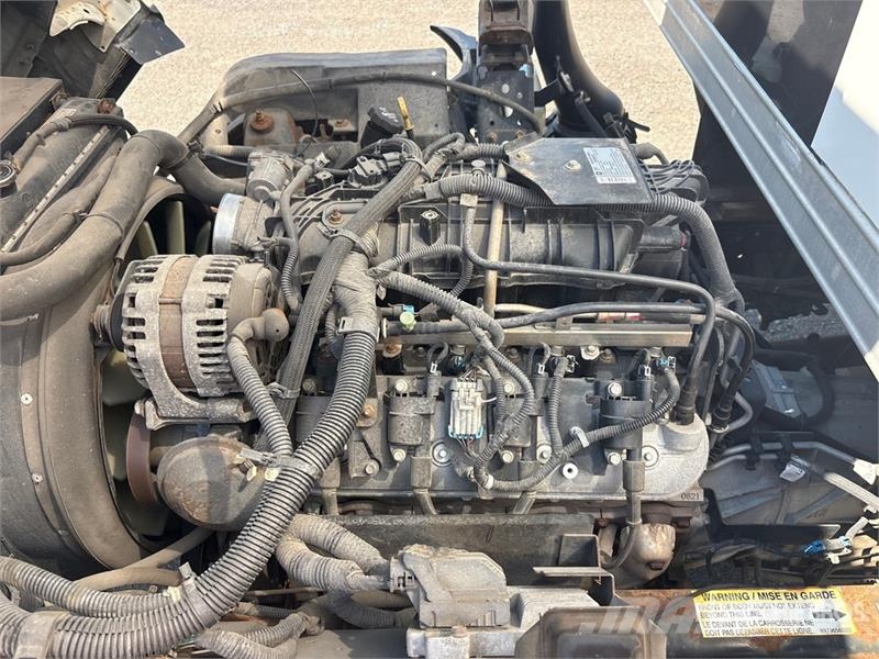Isuzu NPR EFI 4x2 Van Truck 탑차 트럭