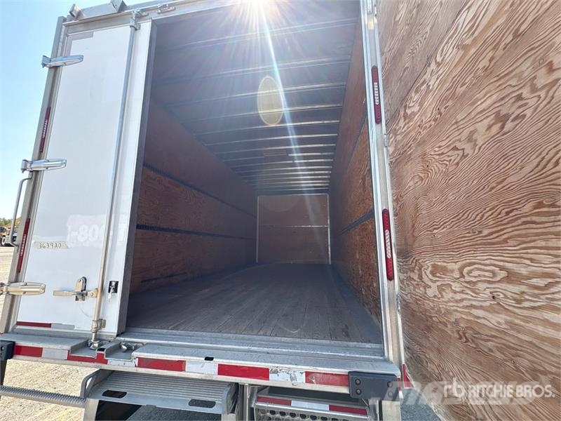 Isuzu NPR EFI 4x2 Van Truck 탑차 트럭