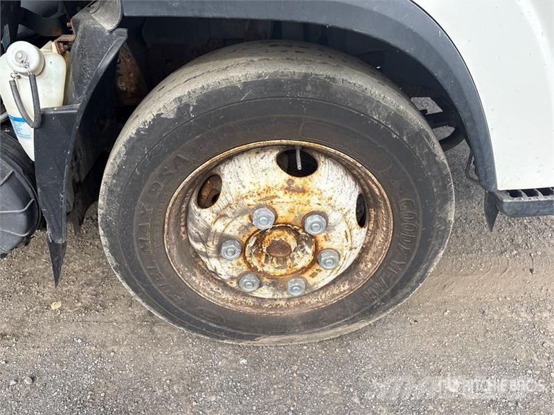 Isuzu NPR HD Каросерии