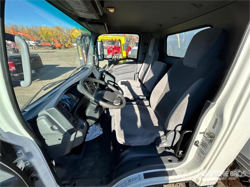 Isuzu NPR HD Sanduk kamioni