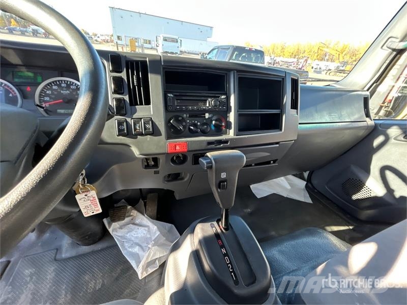 Isuzu NPR HD Sanduk kamioni