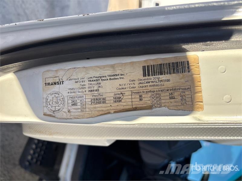 Isuzu NPR HD Kapali kasa kamyonlar